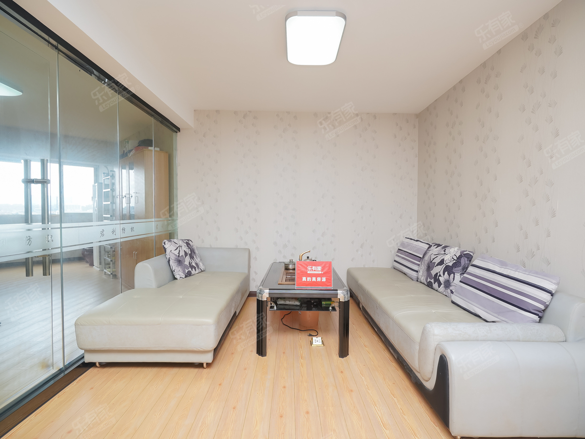 裕华花园出租！