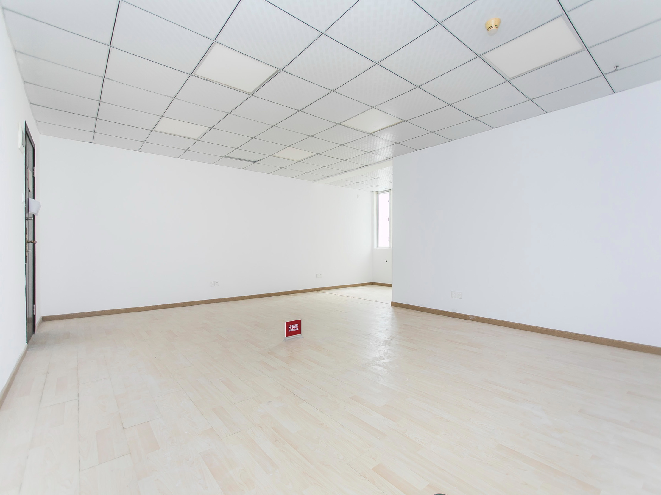 阁林网苑 1房1厅1卫 67㎡