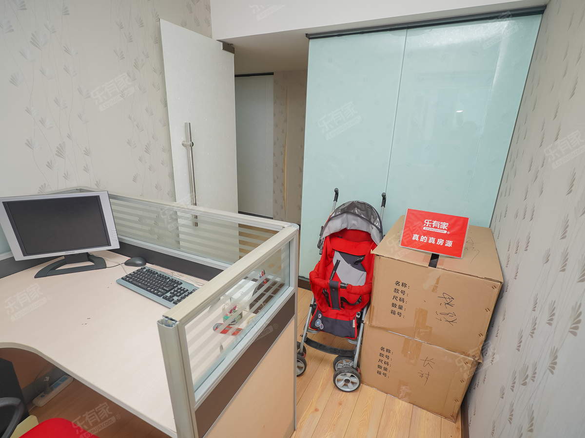 裕华花园出租！