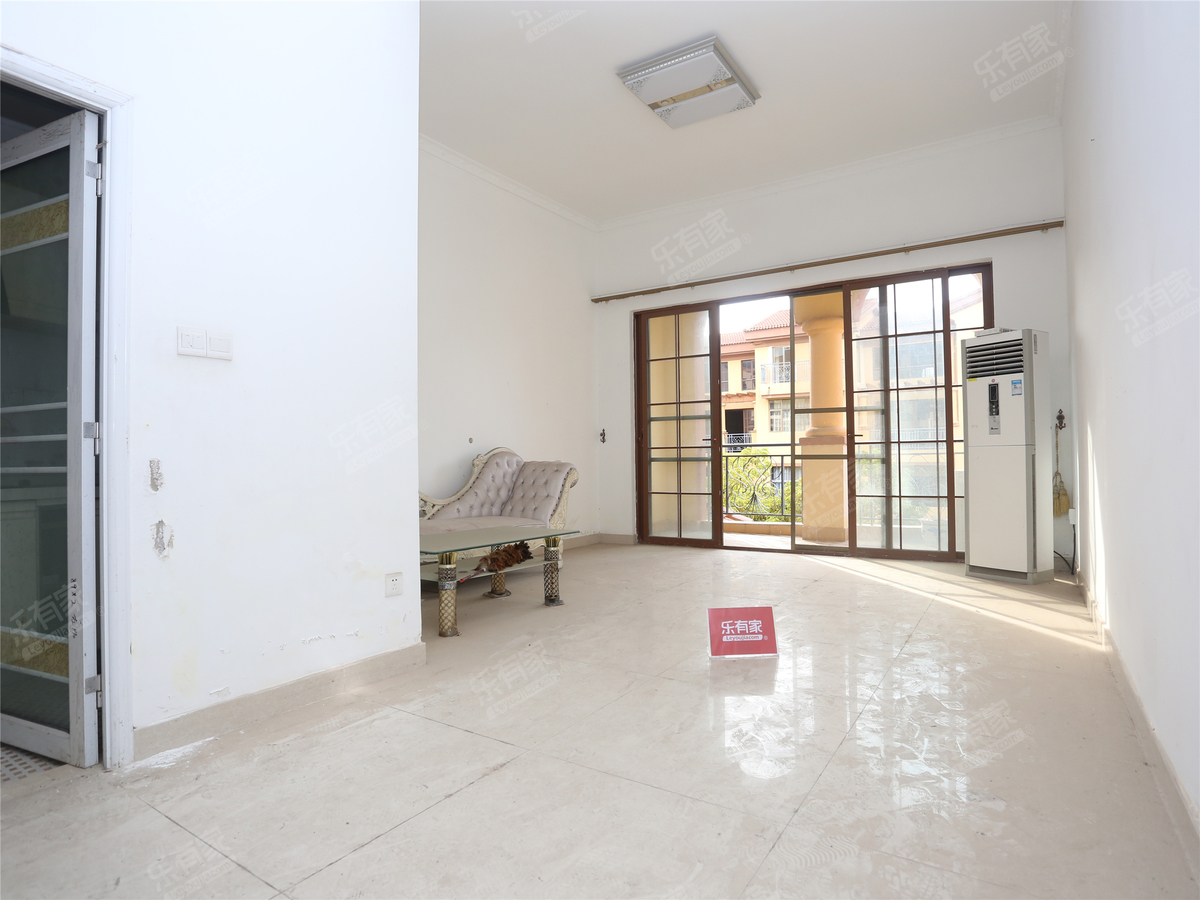 皇庭波西塔诺 3房2厅4卫 133.71㎡