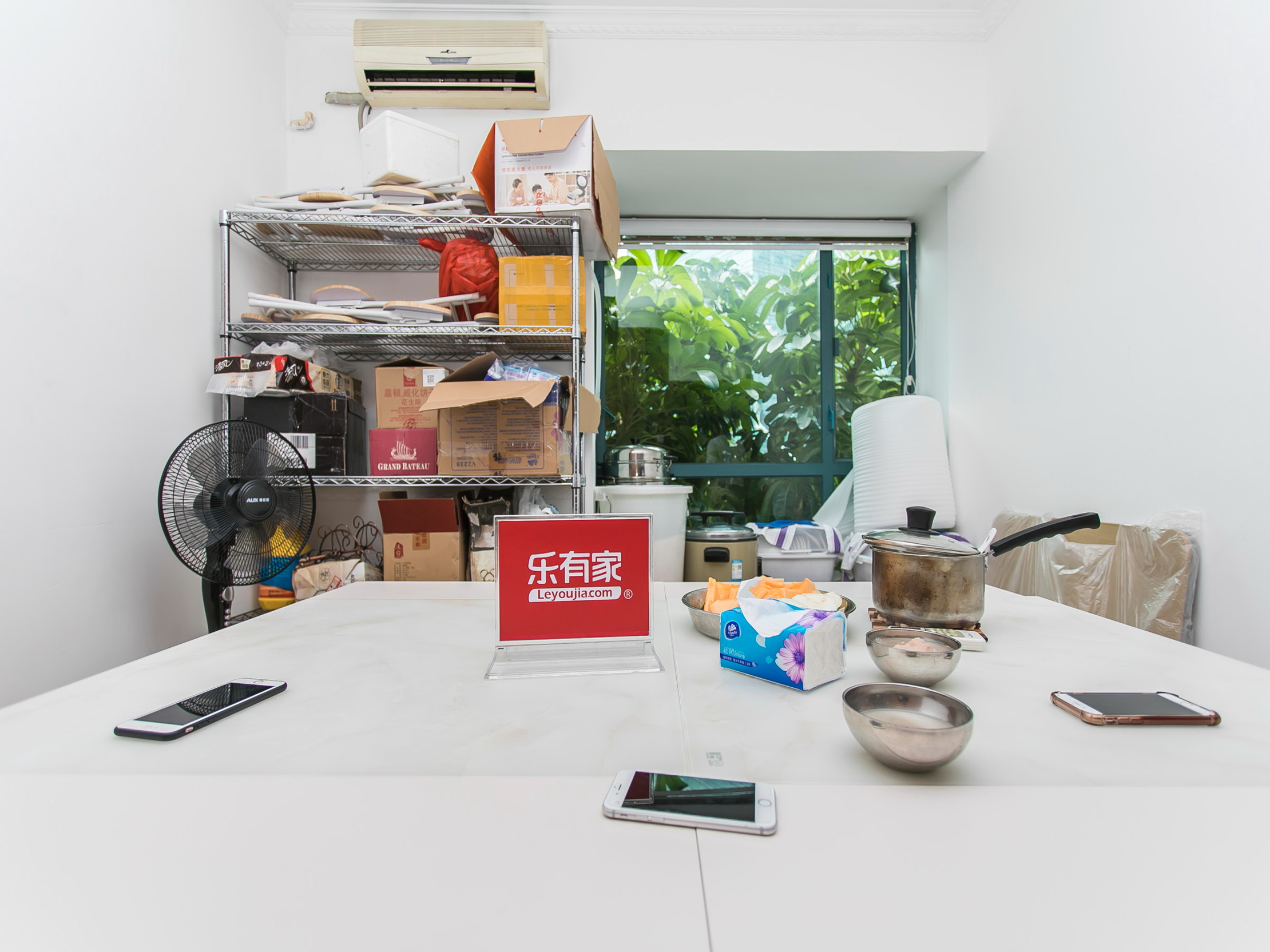 恒运豪庭诚心出售，朝南采光极佳，厅出阳台，享受架空层花园，价格低于均价，机会难得！