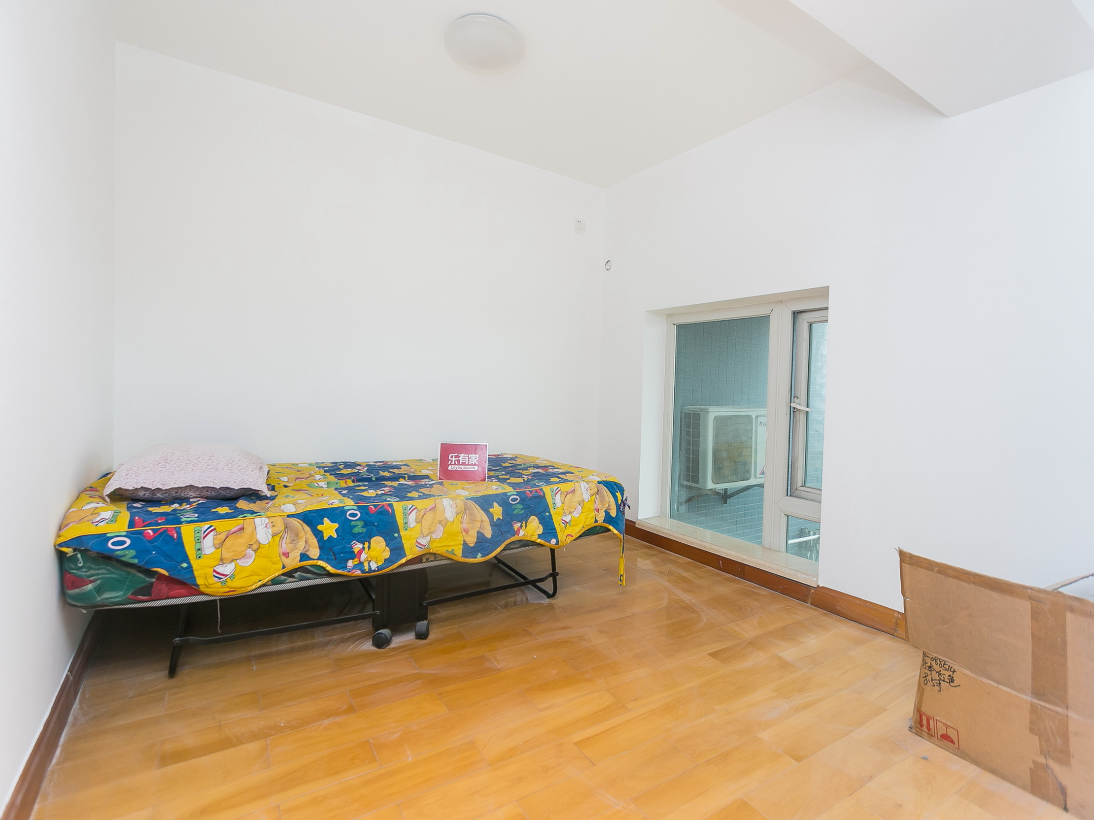 纯海岸经典海景复式，高楼层海景视野，诚心出售