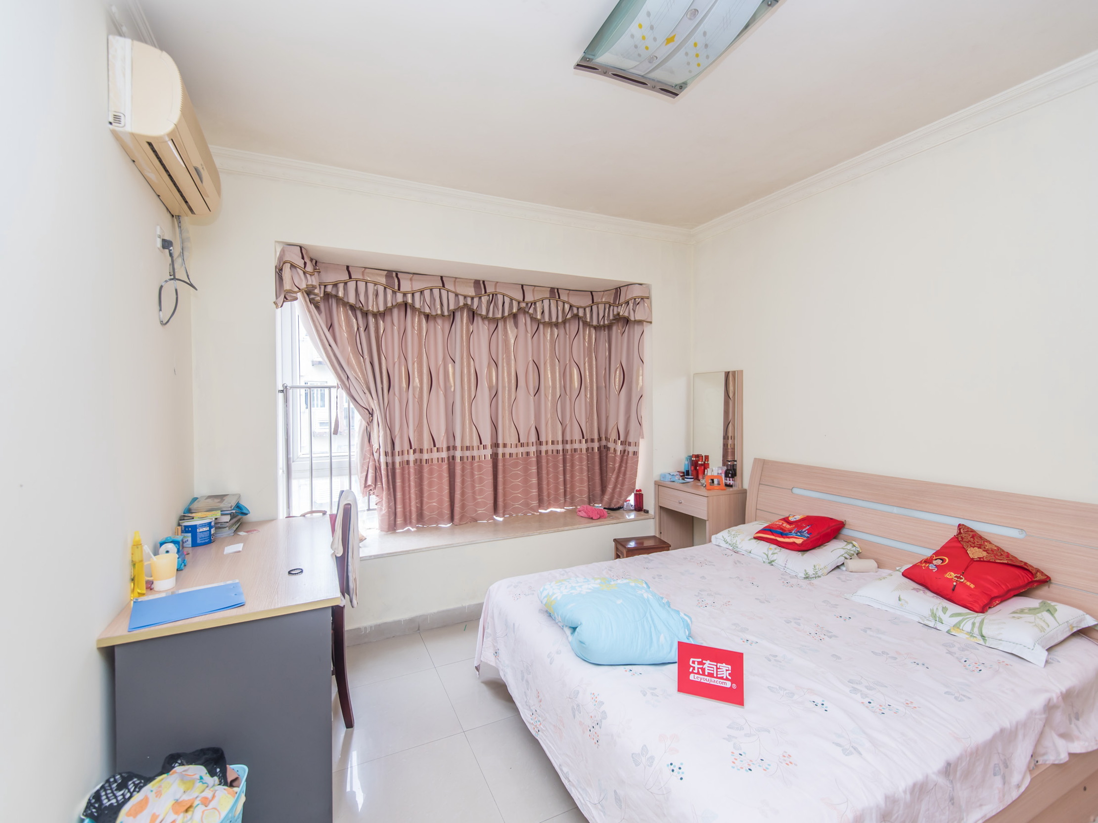 腾昌花园三房，近地铁，精装修，业主诚心出售！