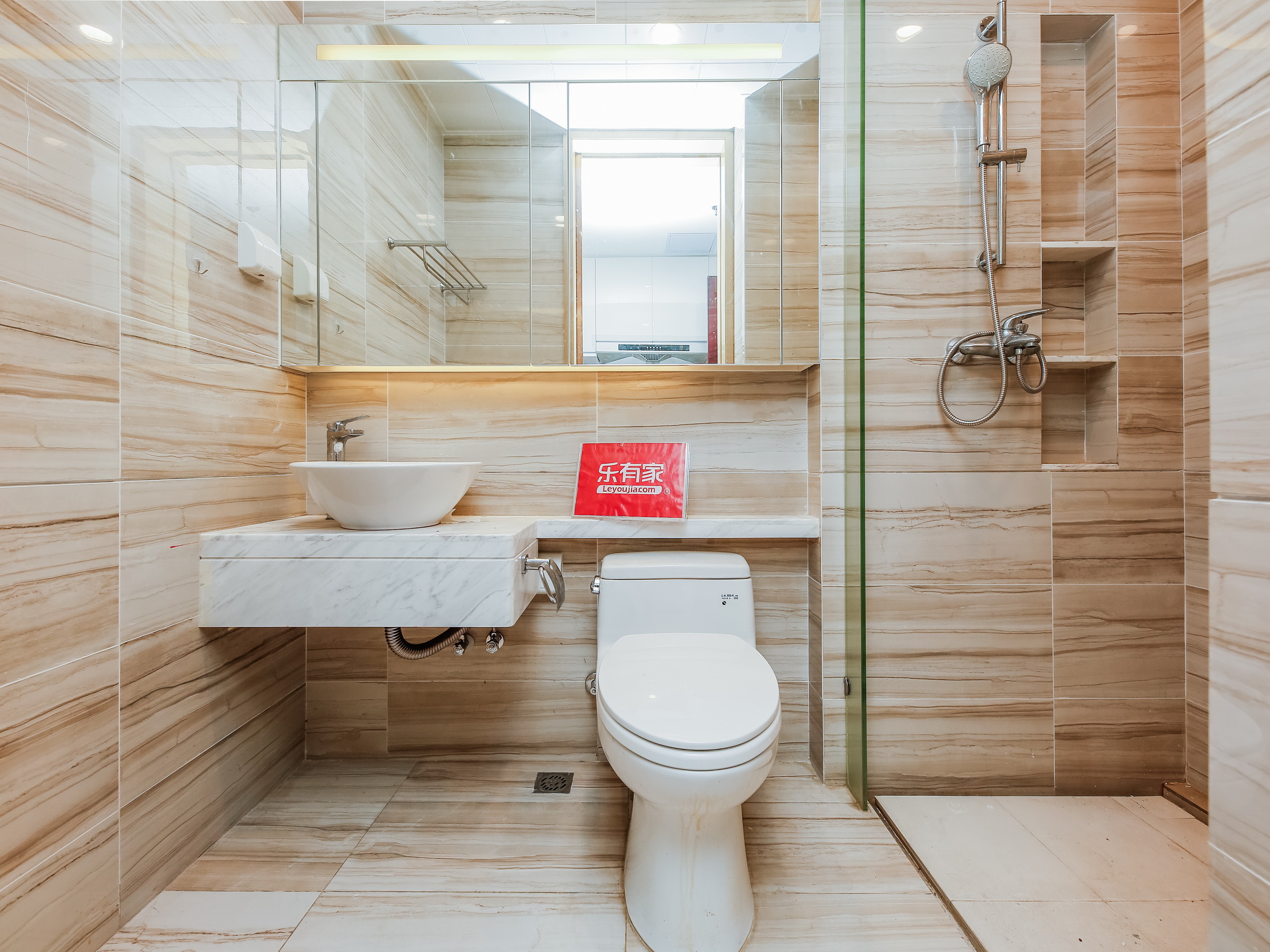 宏发嘉域 1房1厅1卫 54.04㎡