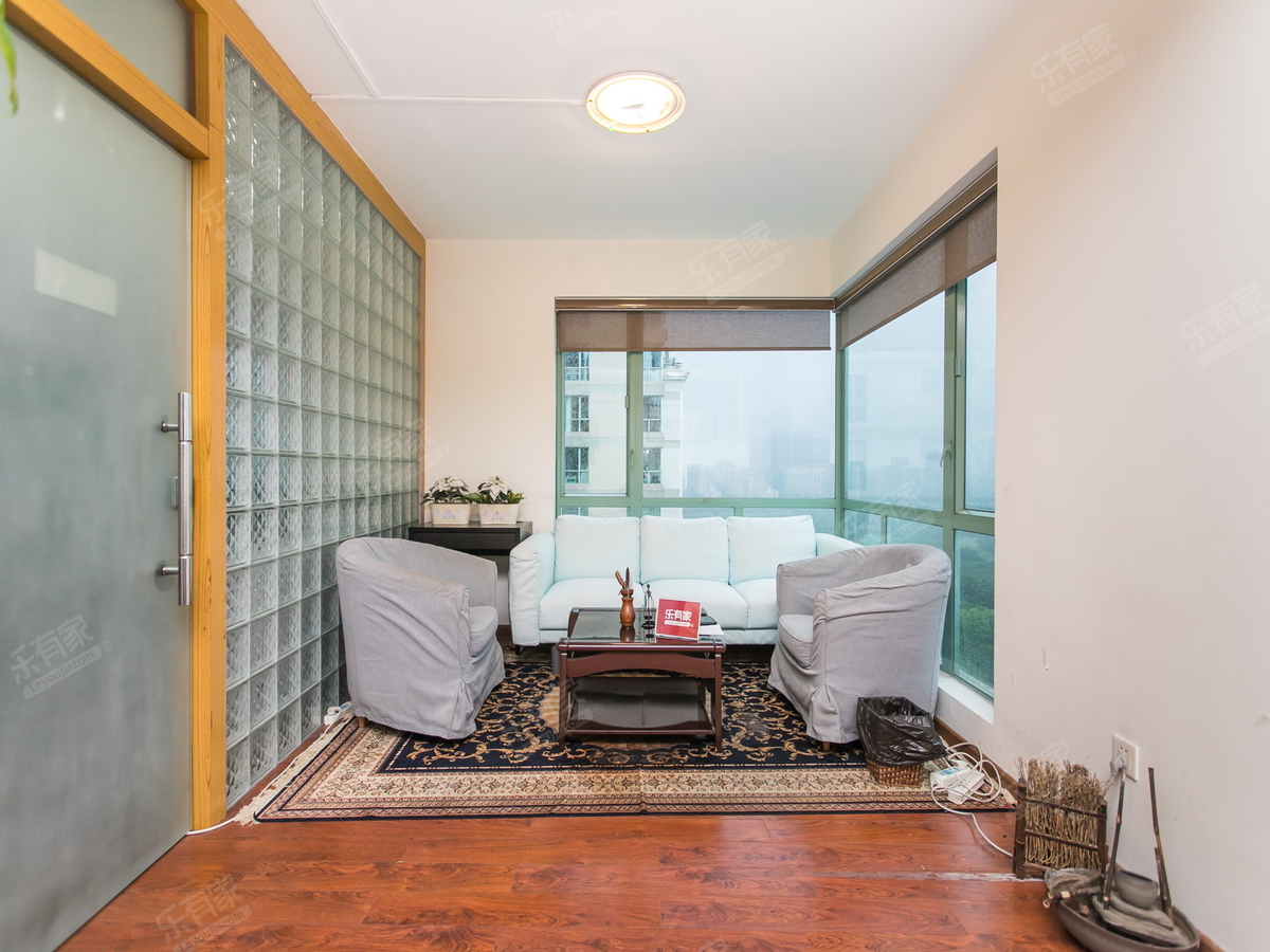 国都高尔夫花园二期 南北 精装 5室 2厅 202.05m²