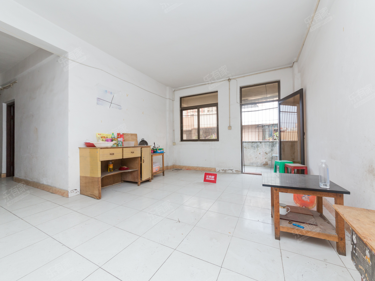 伟成新村 4房2厅1卫 91.37㎡