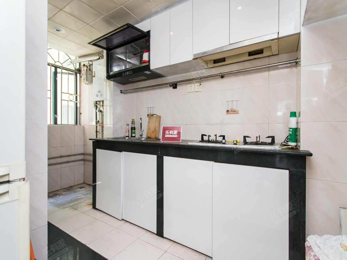 天泽花园 3房2厅2卫 89㎡