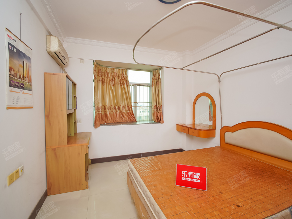 豪雅苑楼梯房出售格局方正