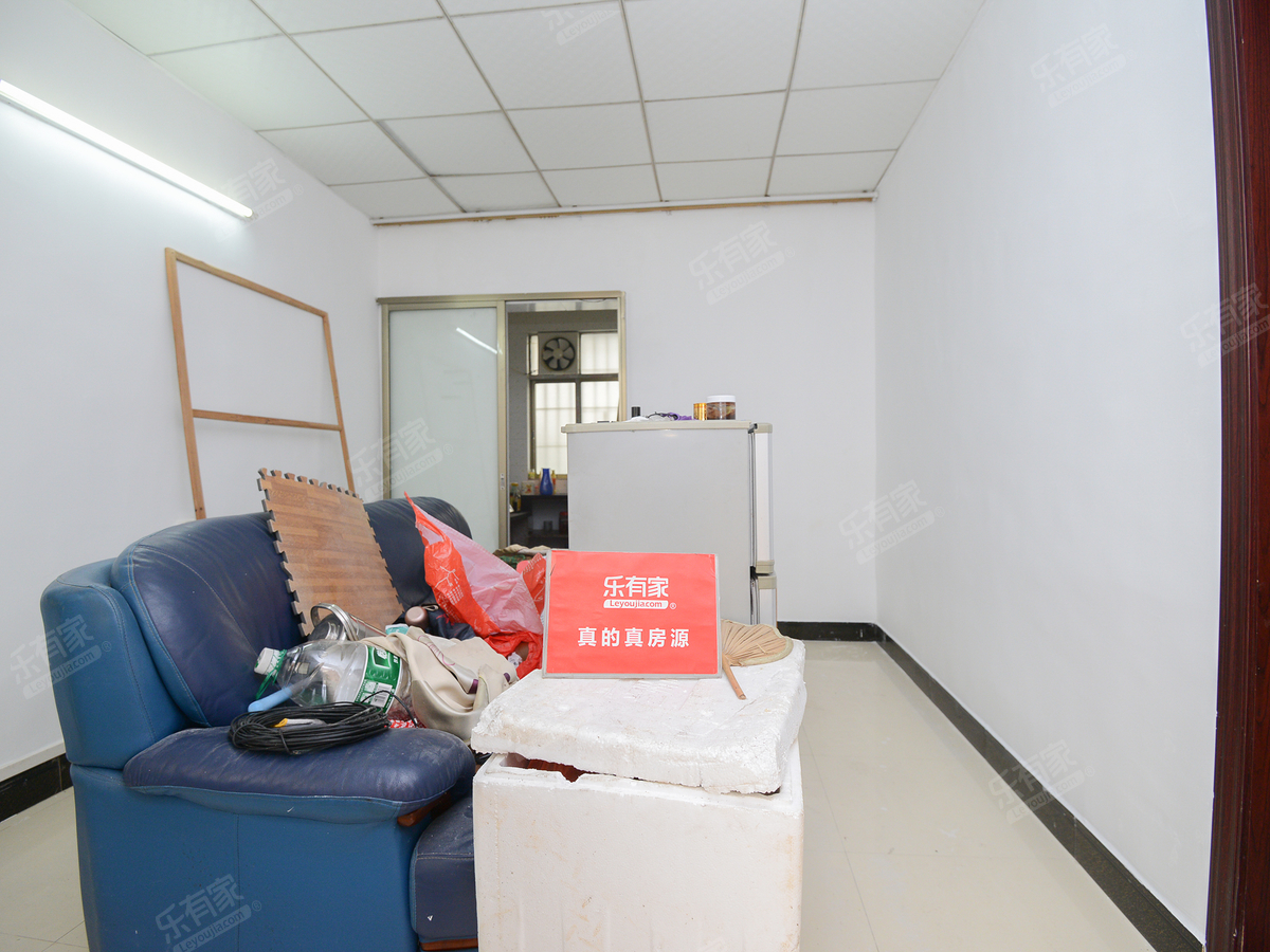 胜利路客厅-1