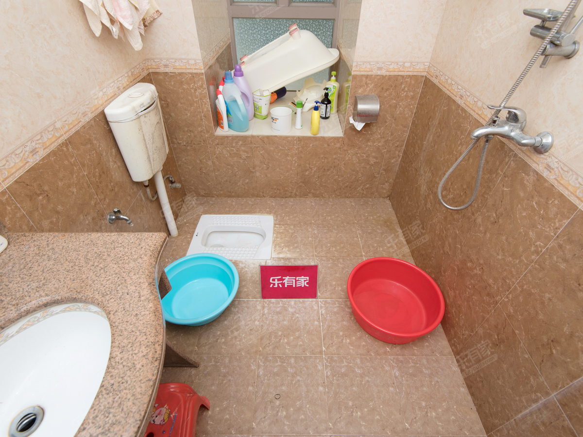 富和名都花园 3房2厅2卫 107.13㎡