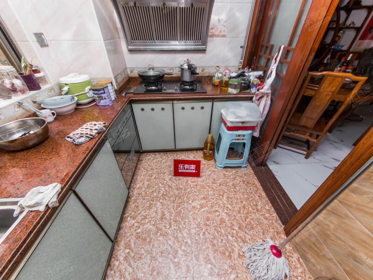 华辉铭铸西精装