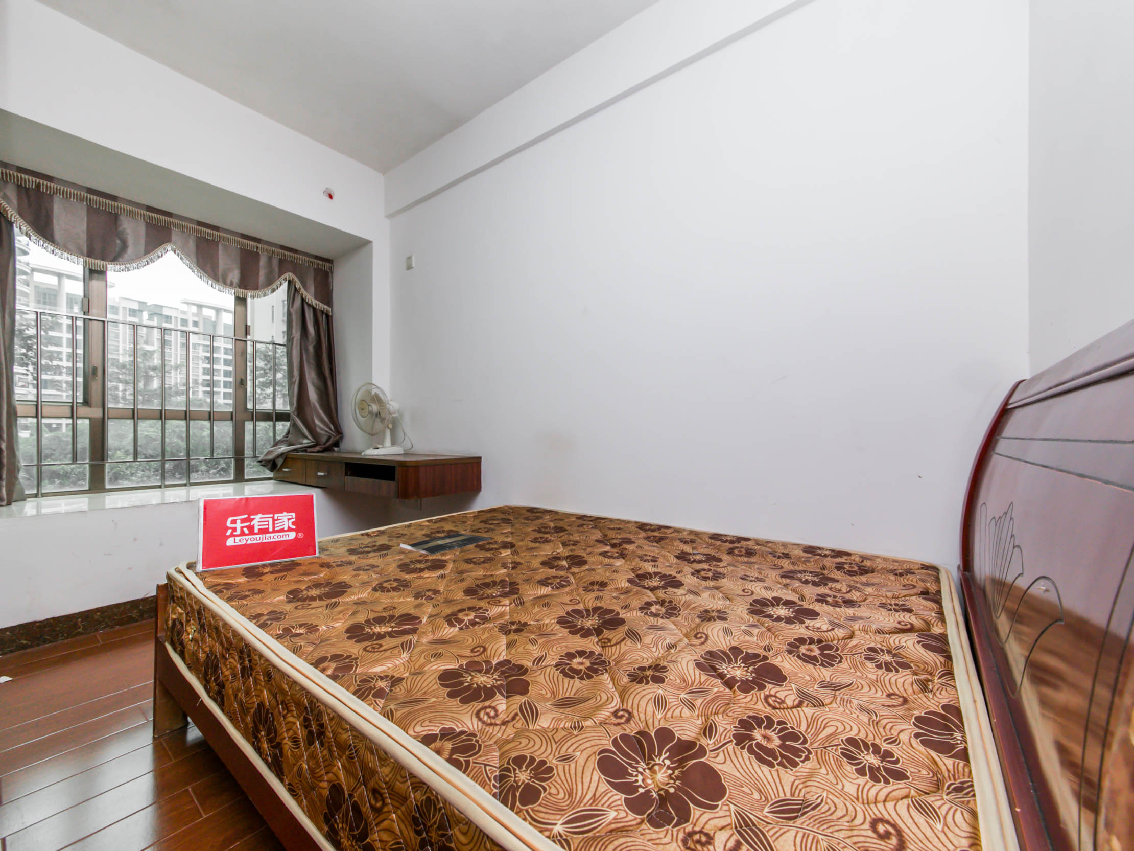 奥城花园 3房2厅2卫 116㎡