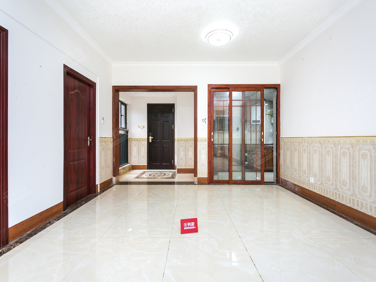 丹小旁次新小区，近丹竹头地铁，业主诚心卖