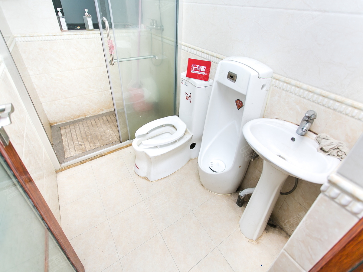 丹小旁次新小区，近丹竹头地铁，业主诚心卖