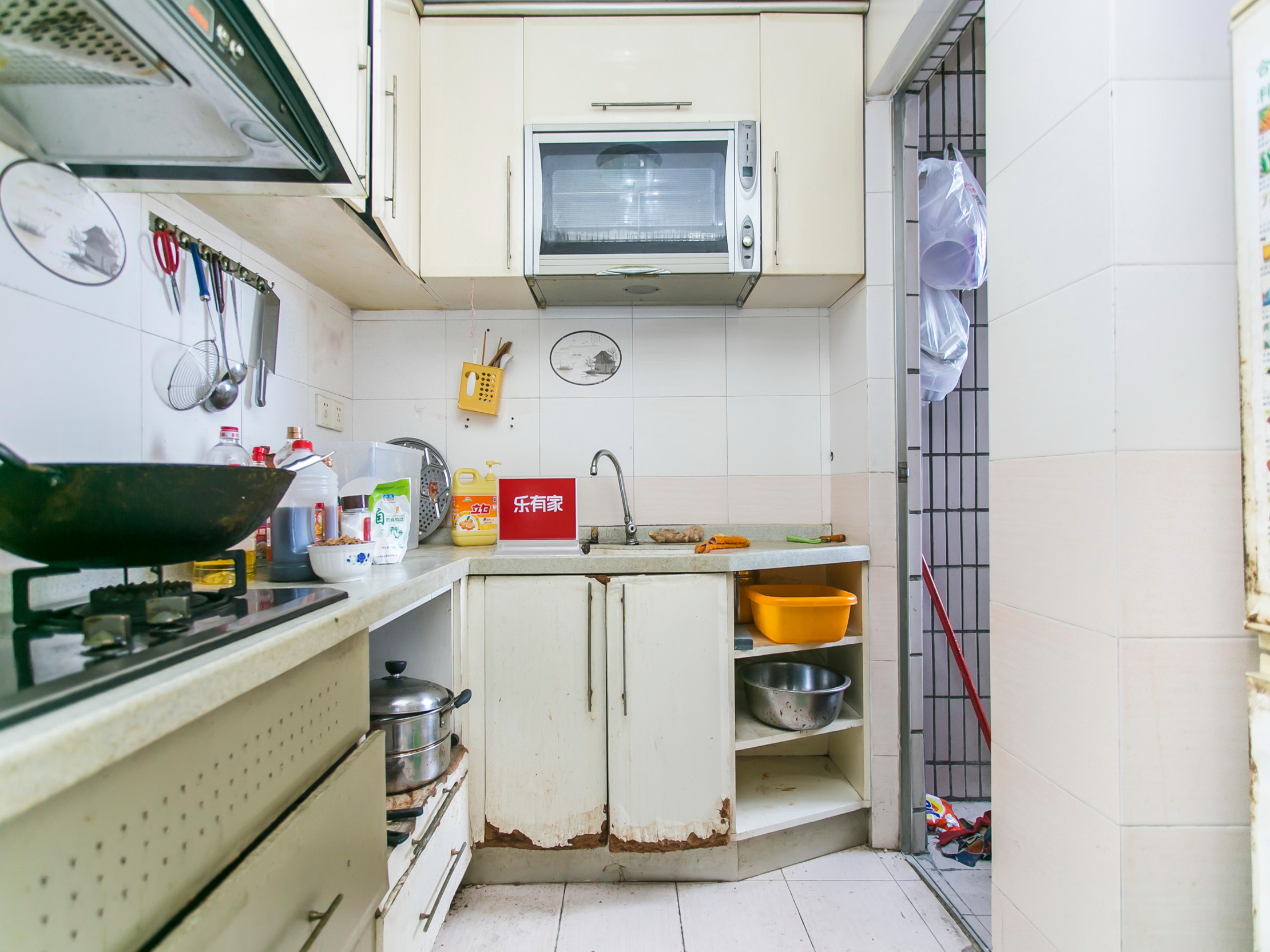 福田CBD住家好房！高科利花园精装2房.