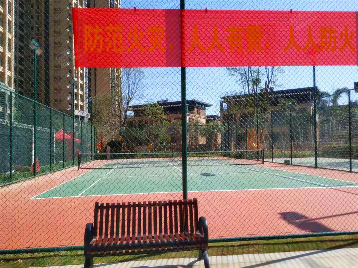 恒大棕榈岛二期篮球场2
