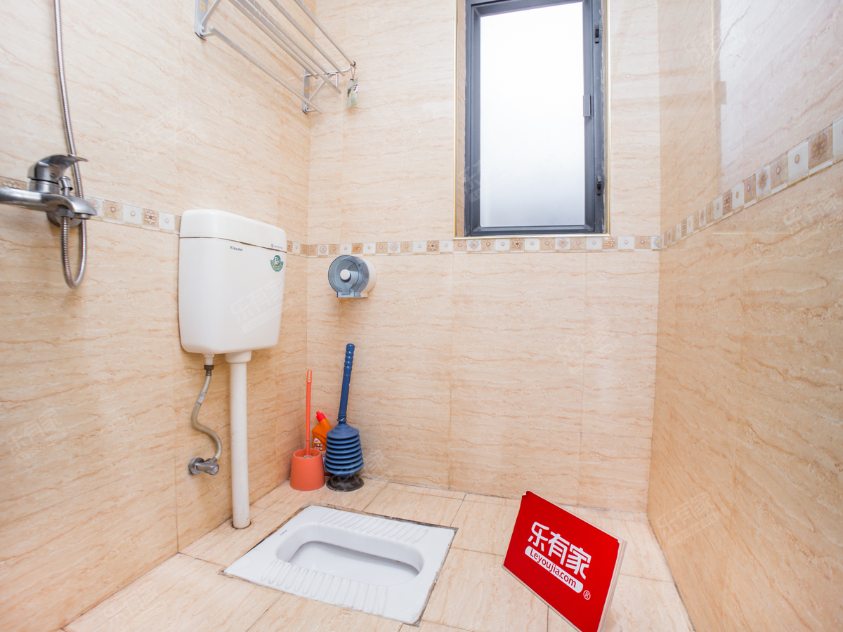 汇景中央华府 3房2厅2卫 112.21㎡