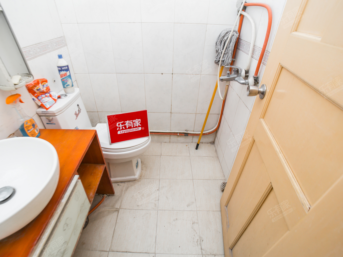 宏悦轩 2房2厅2卫 75㎡