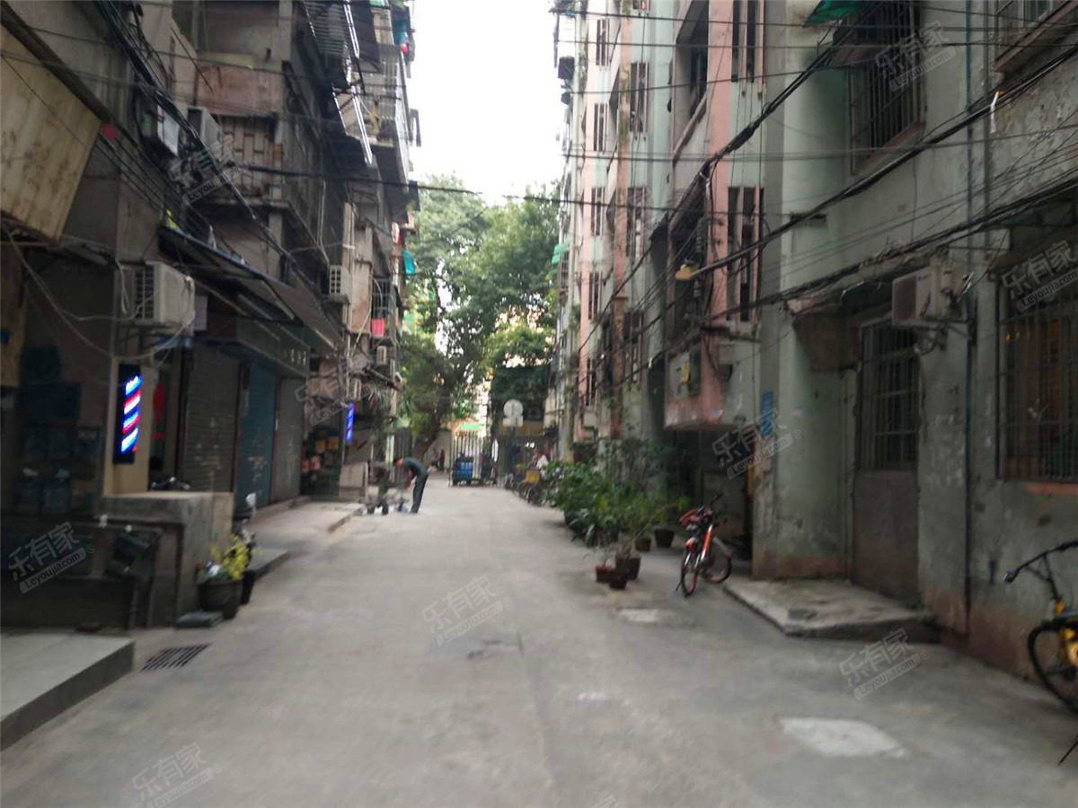 德政中路玉带濠16号_广州二手房