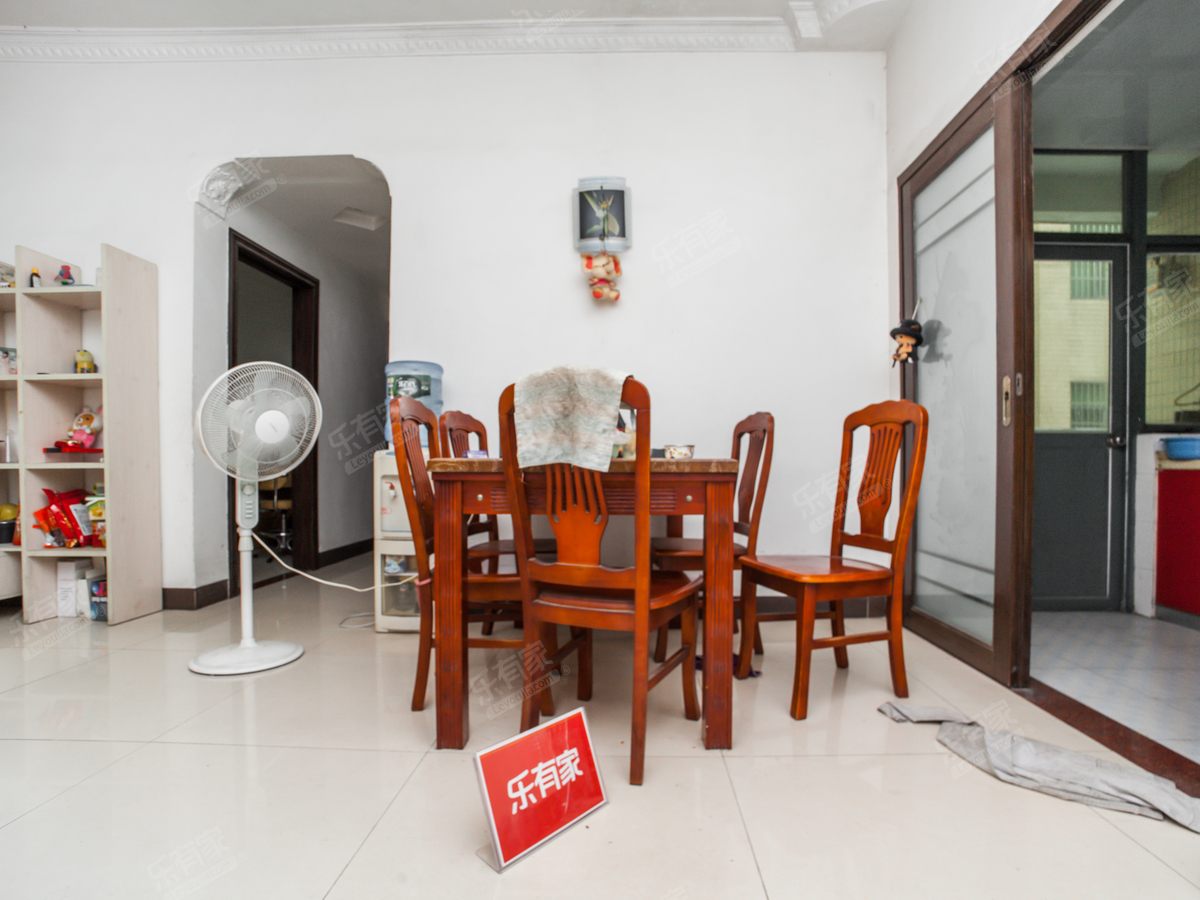 翠华花园 3房2厅1卫 107.9㎡