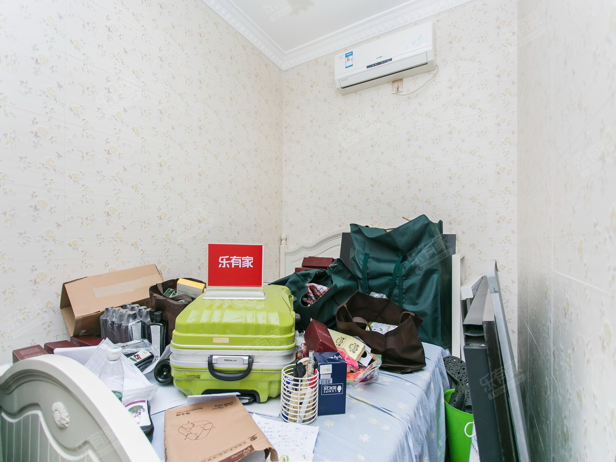 御景华城2房，满五年红本在手，豪华装修