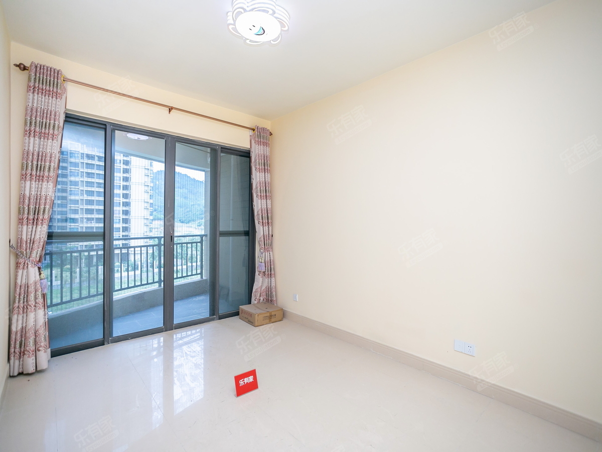 山林海2房空房随时可以看房低楼层