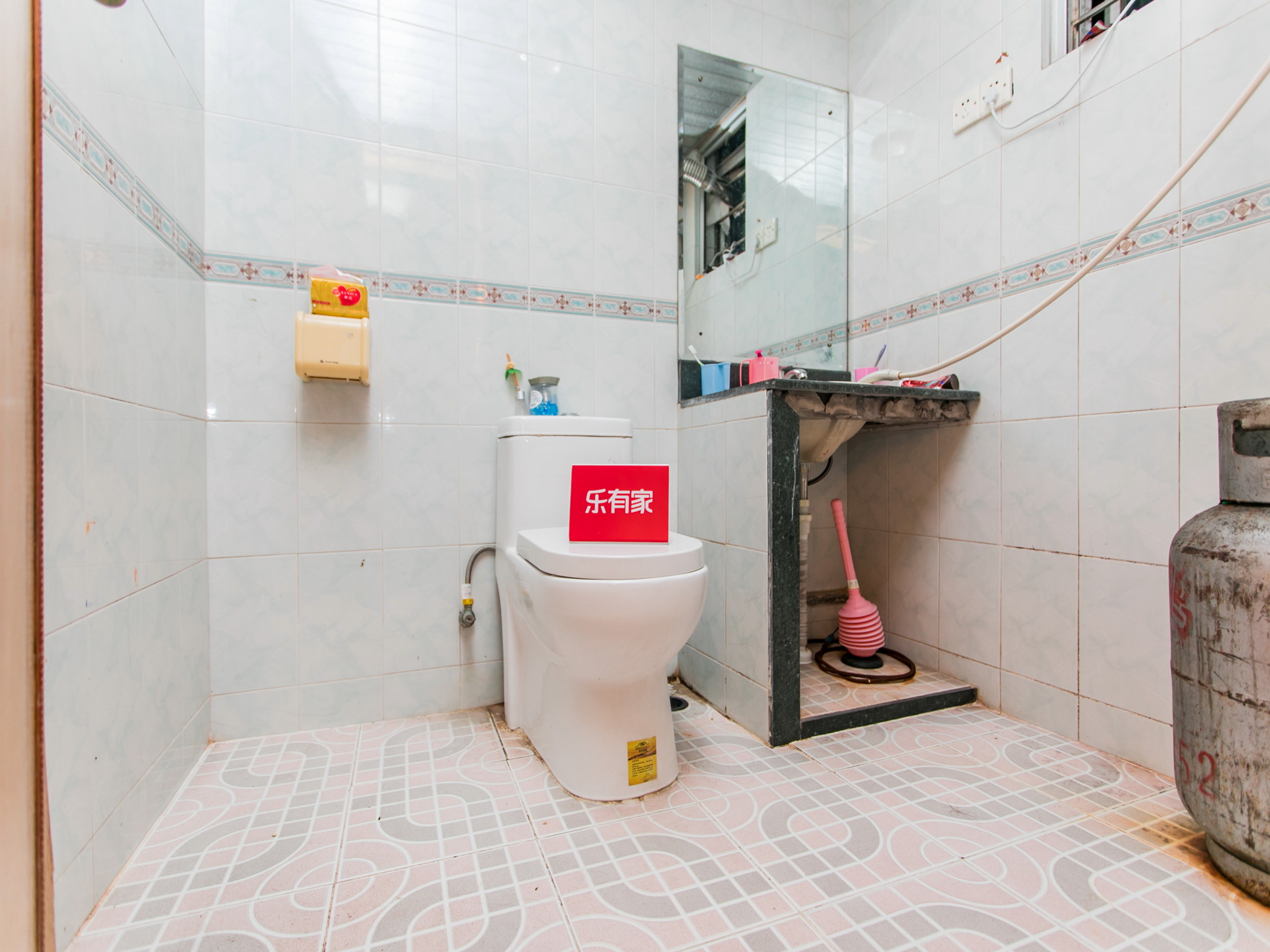 泰和花园 4房2厅1卫 89.08㎡