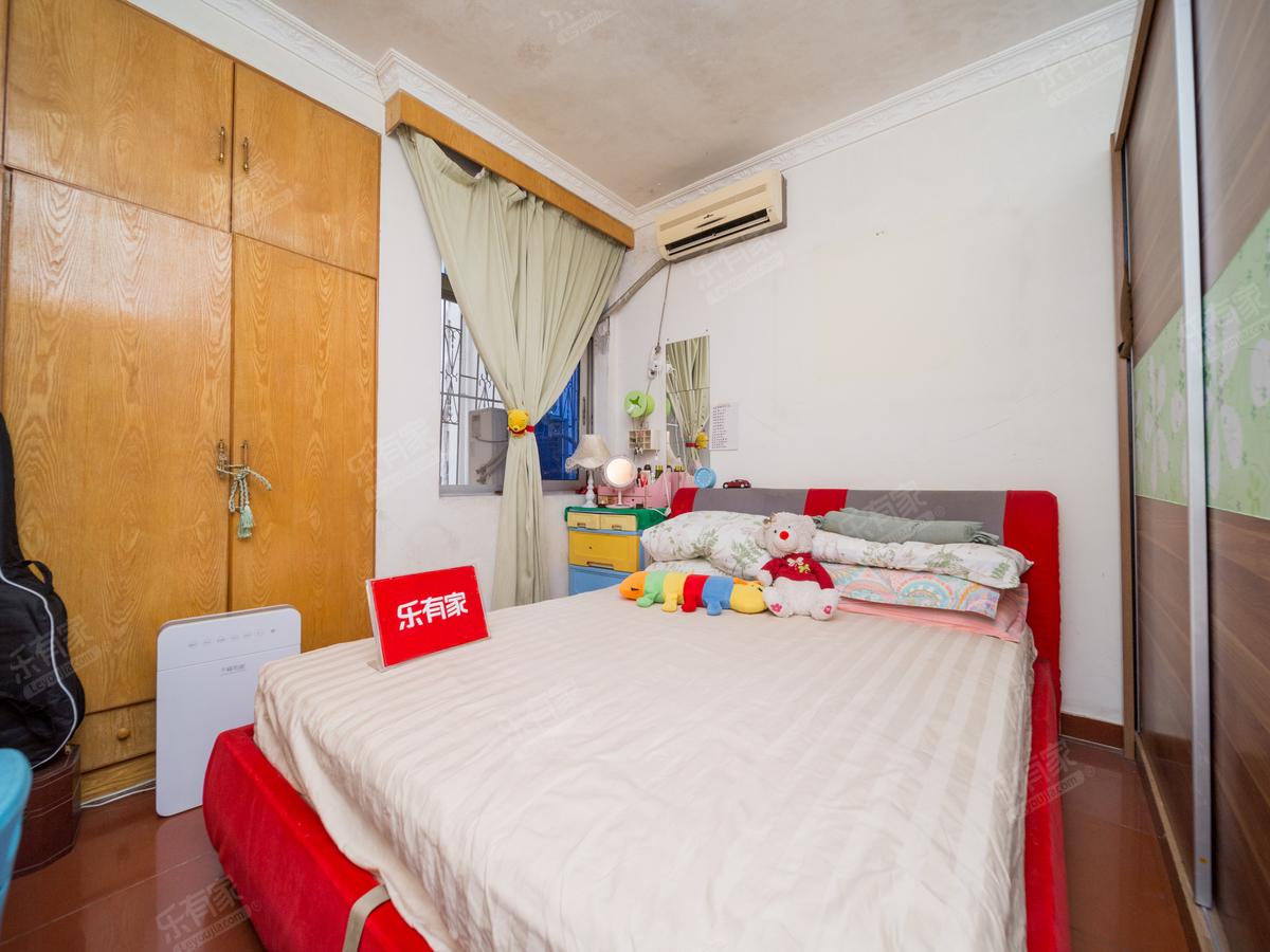 扎根建业8年，农林地铁口，南北通，黄金楼层，急卖，深高书包旁