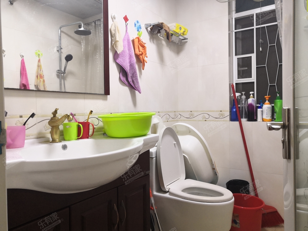 豪骏名苑 3房2厅1卫 94㎡