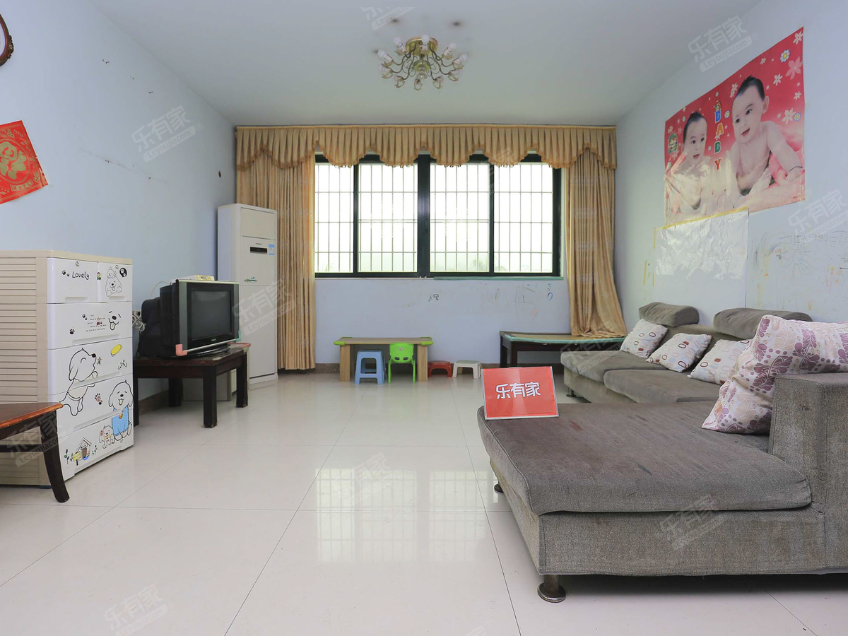 福泉带大露台的低楼层出租