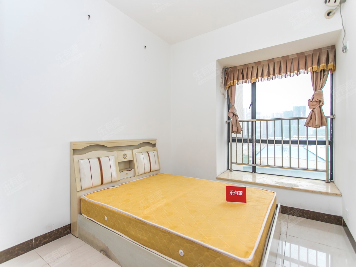 恒宇麓湖 4房3厅2卫 115.57㎡