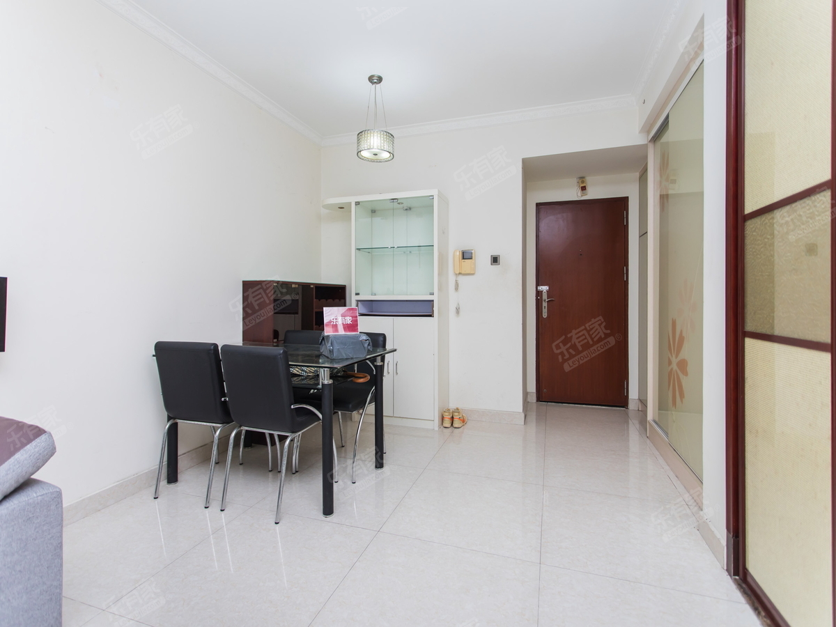 品质花园居家优选，精装大两房，满五唯一