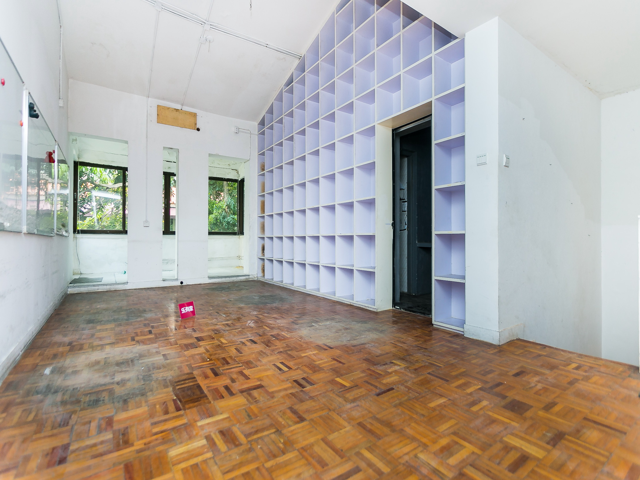 南向6房，前后双花园