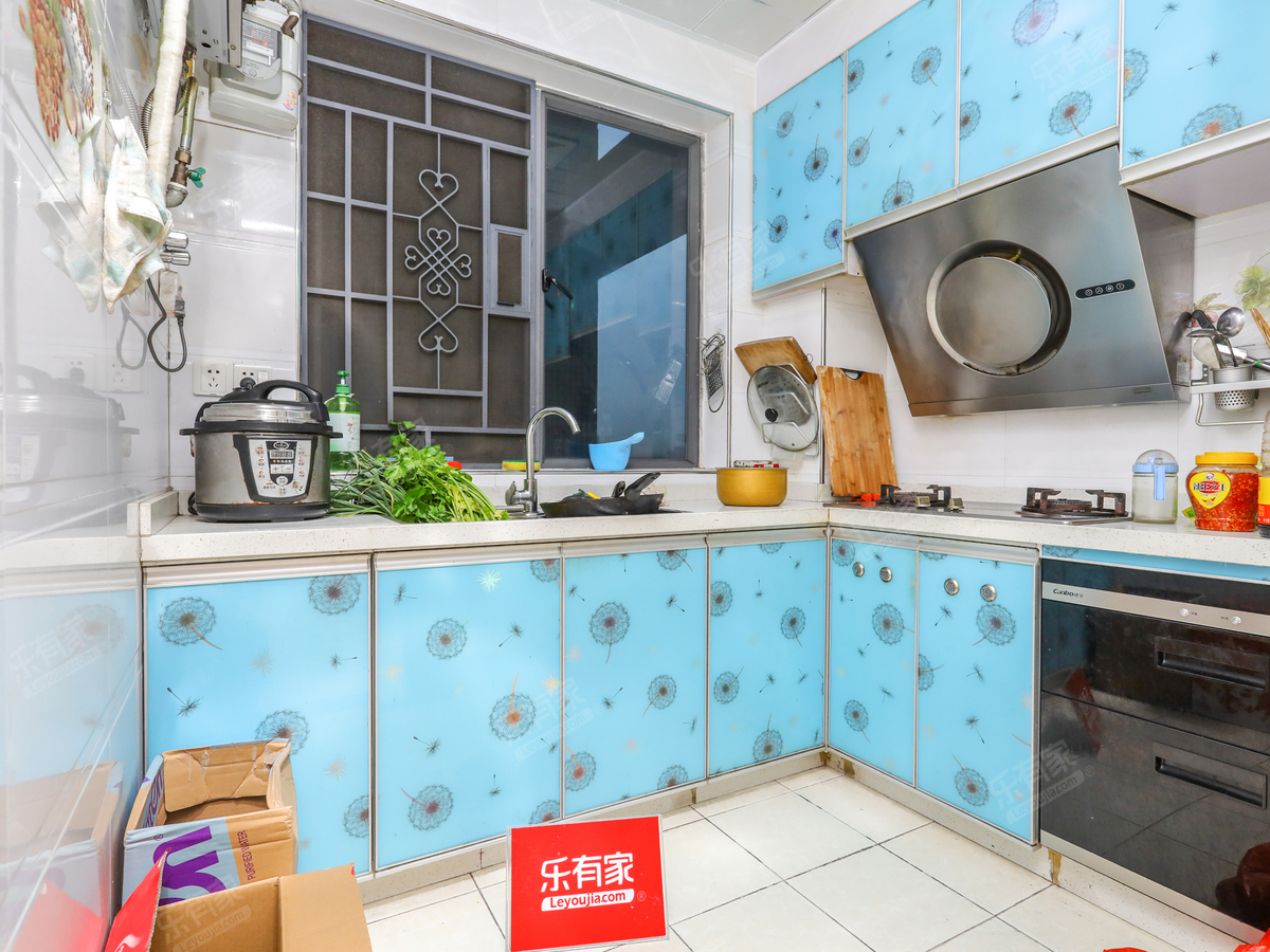 东景华庭 2房2厅1卫 84.37㎡