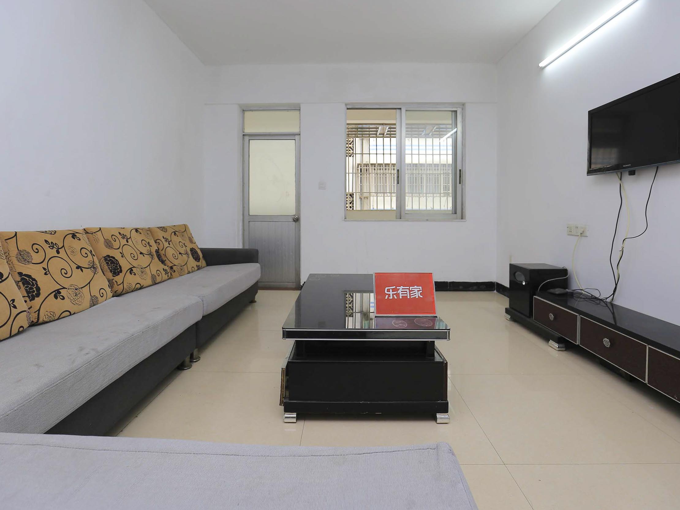 金岛苑，4室2厅，家私家电齐全，可拎包入住、-江门金岛苑租房