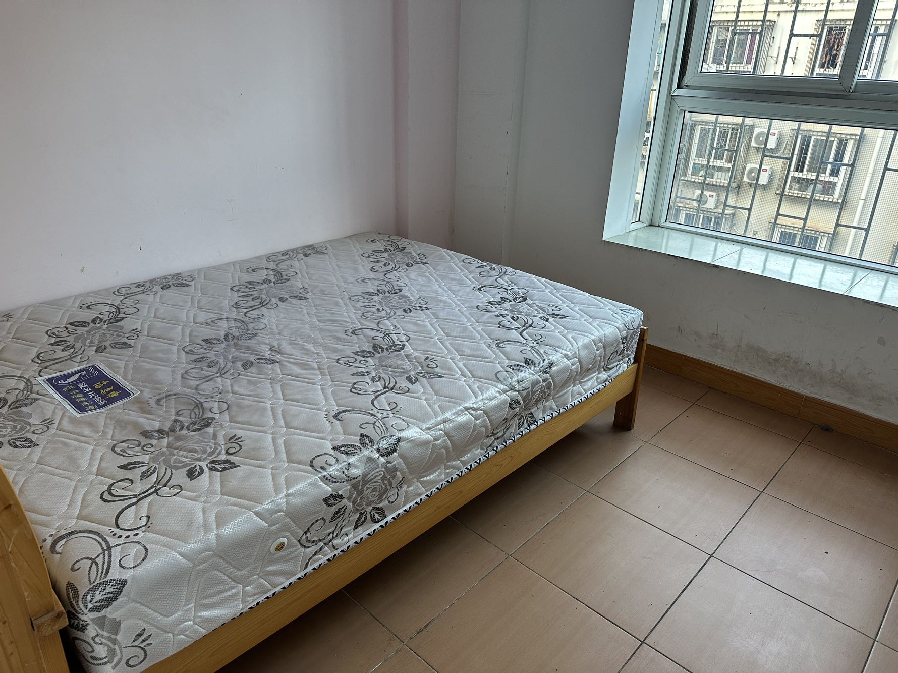 建业小区视频看房