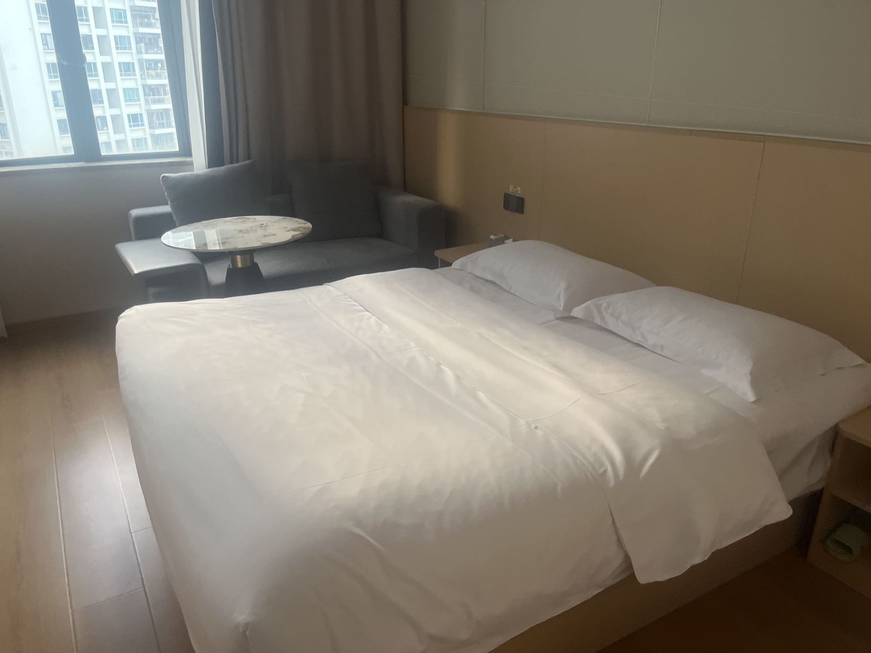 快捷假日公寓视频看房