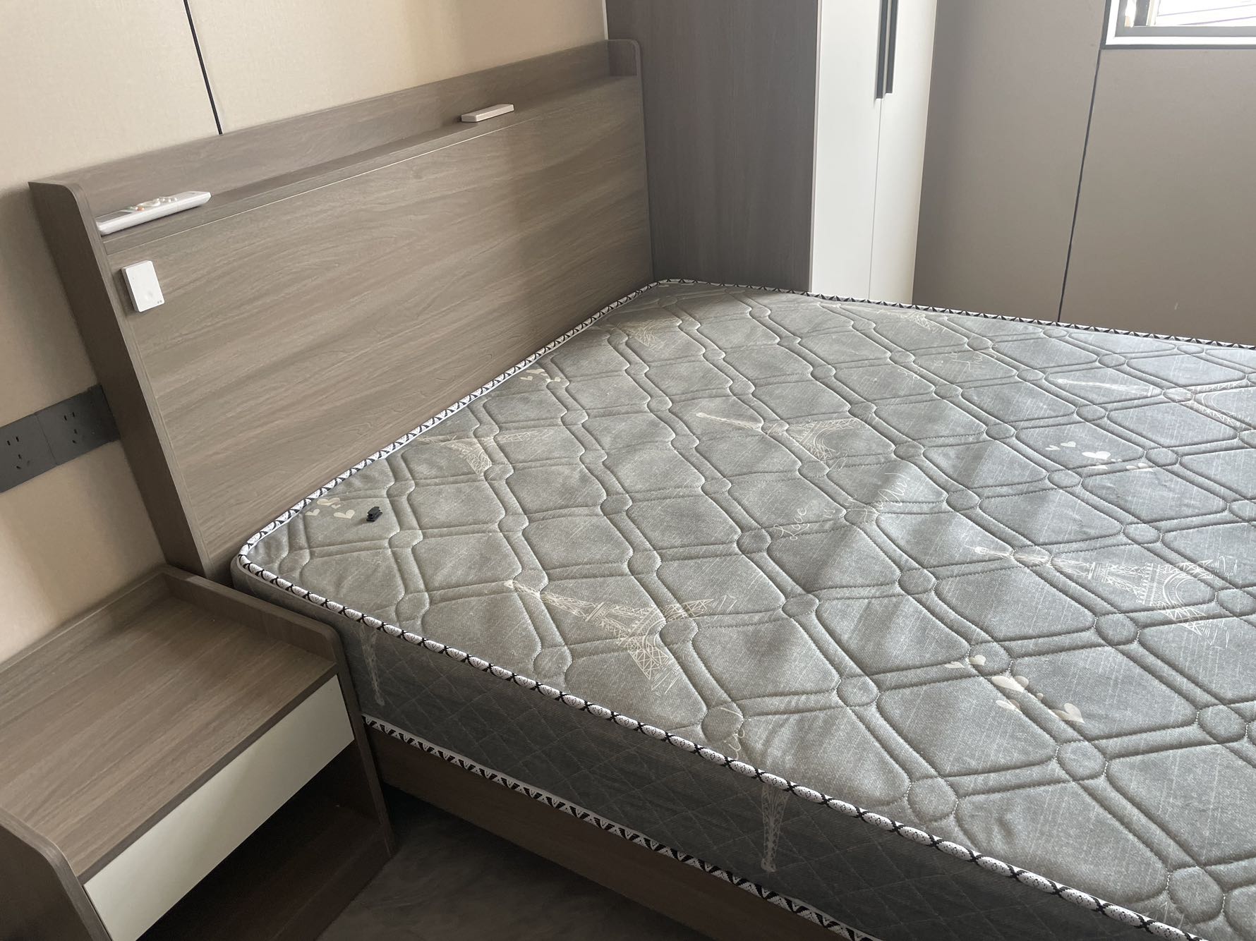 顾居青年公寓视频看房