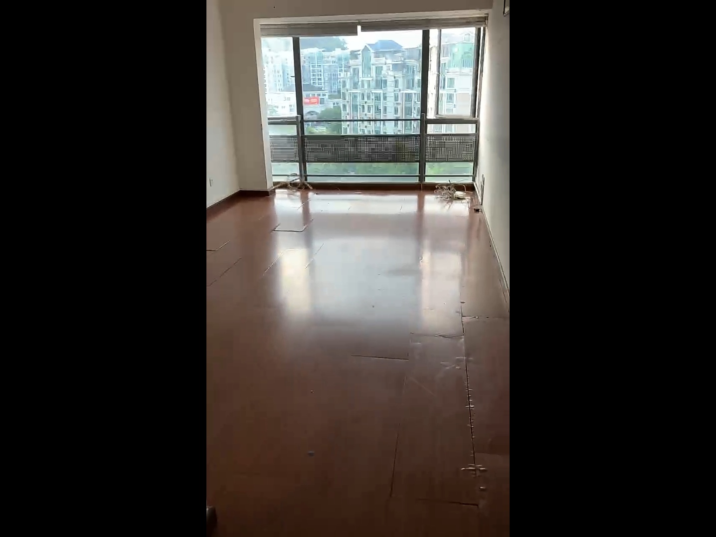 俪景中心视频看房
