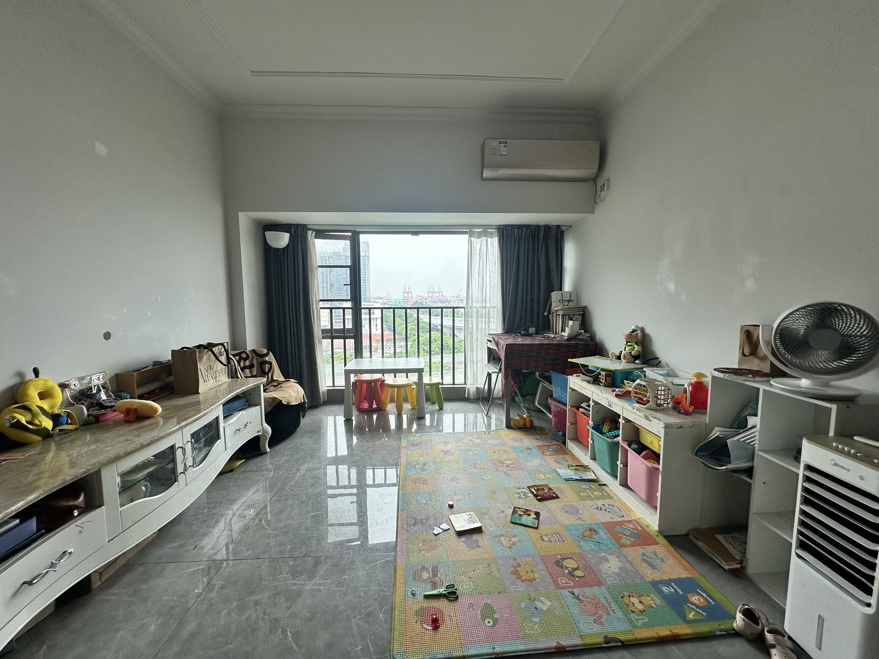 前海港湾花园视频看房