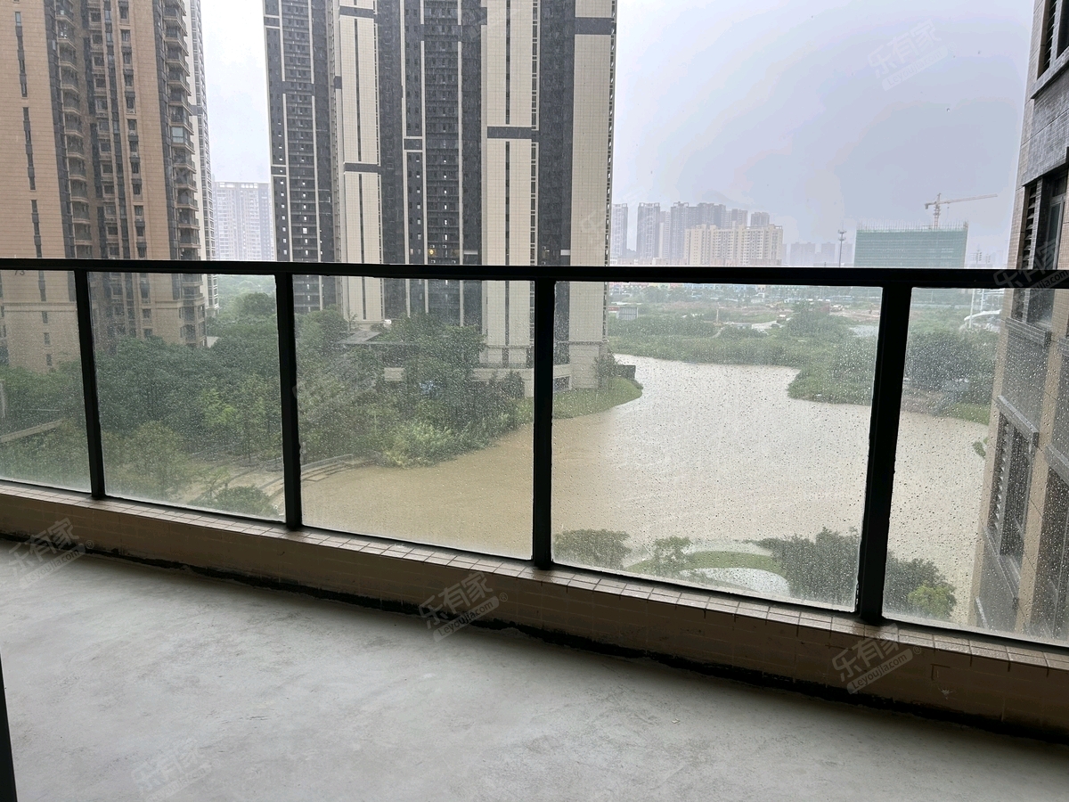 中萃香缇澜湾视频看房
