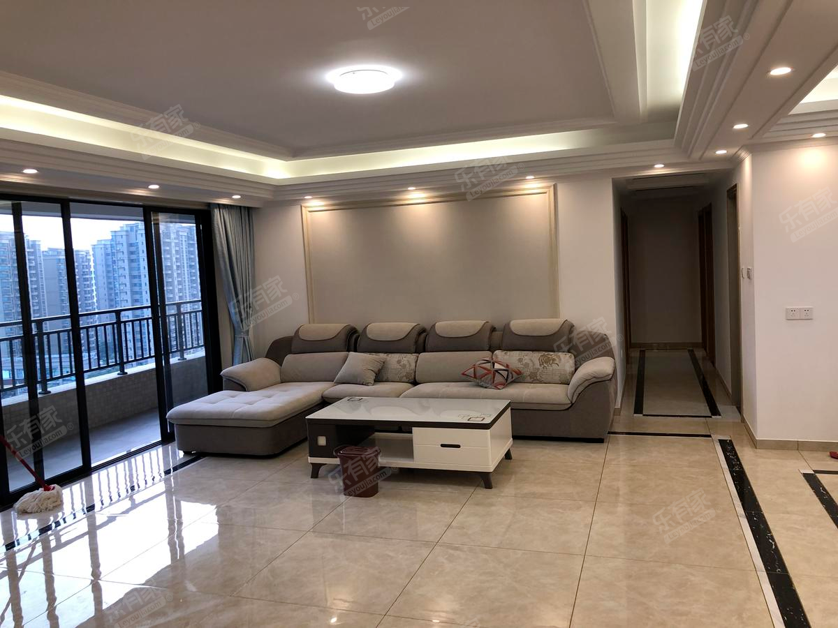 绿地公馆视频看房