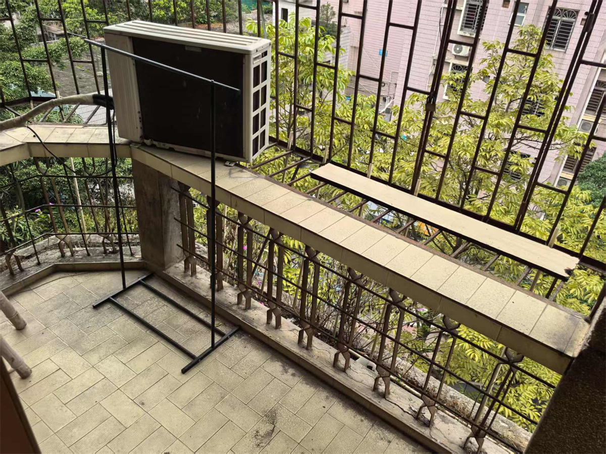 建安花园 3房2厅1卫 98㎡