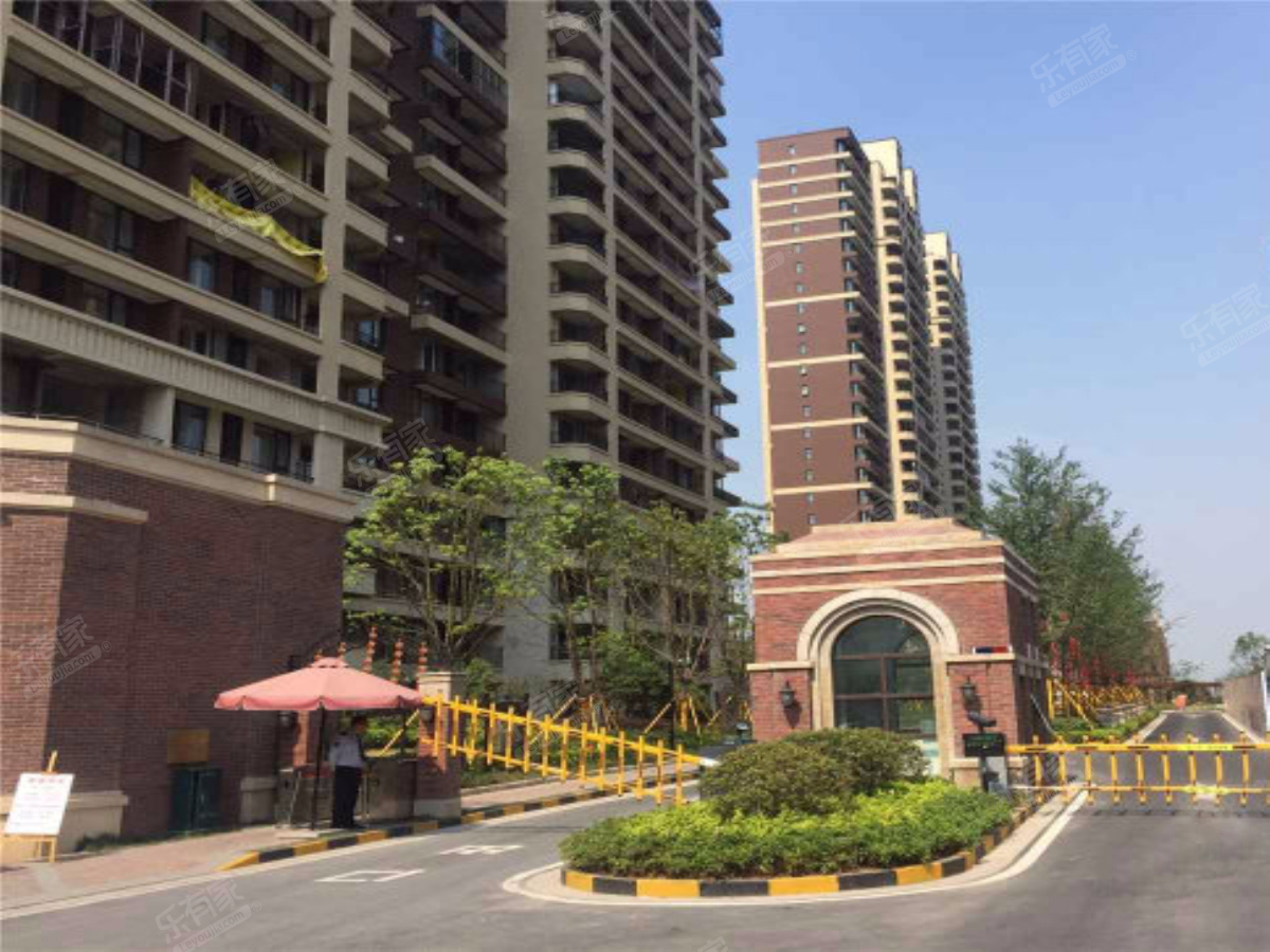 金地湖城艺境_南京二手房